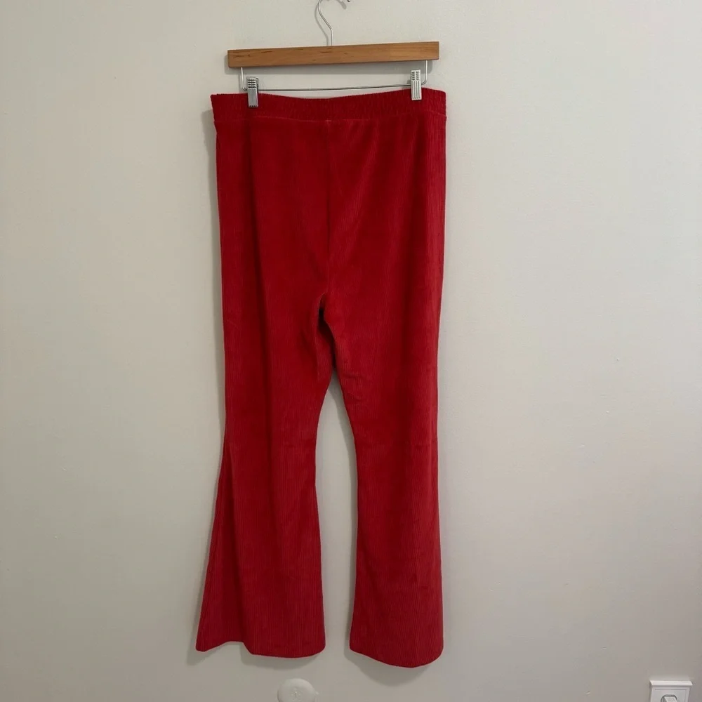 Aerie NWT Groove On Ribbed Flare Pants - Picture 3 of 8